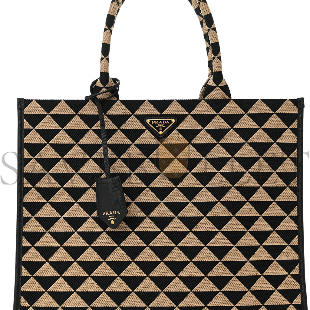 PRADA JACQUARD SAFFIANO TRIANGOLO SYMBOLE EMBROIDERED LARGE TOTE BLACK CORDA (39*31*10cm)