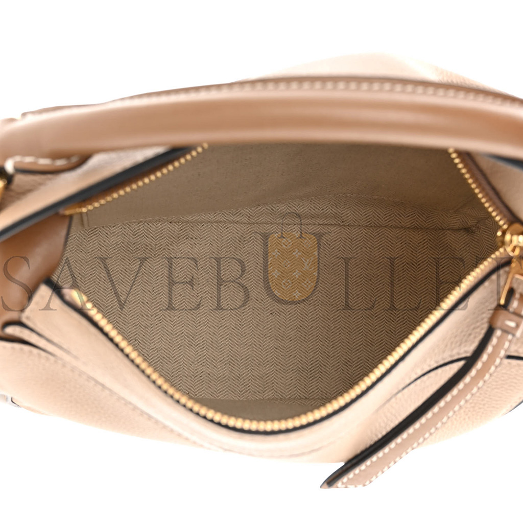 LOEWE GRAINED CALFSKIN SMALL PUZZLE BAG SAND MINK (24*16.5*10.5cm)