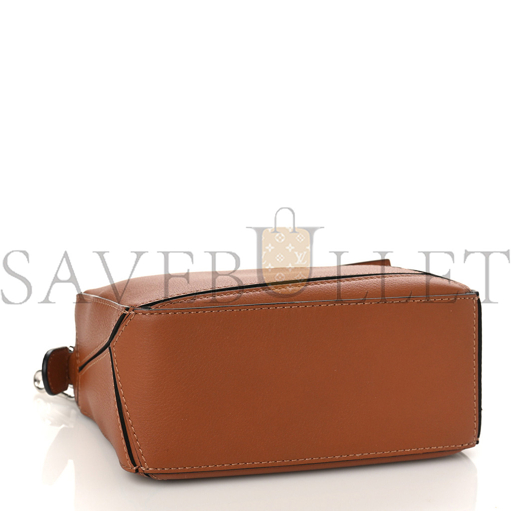 LOEWE CALFSKIN MINI PUZZLE BAG TAN (18*12.5*8cm)