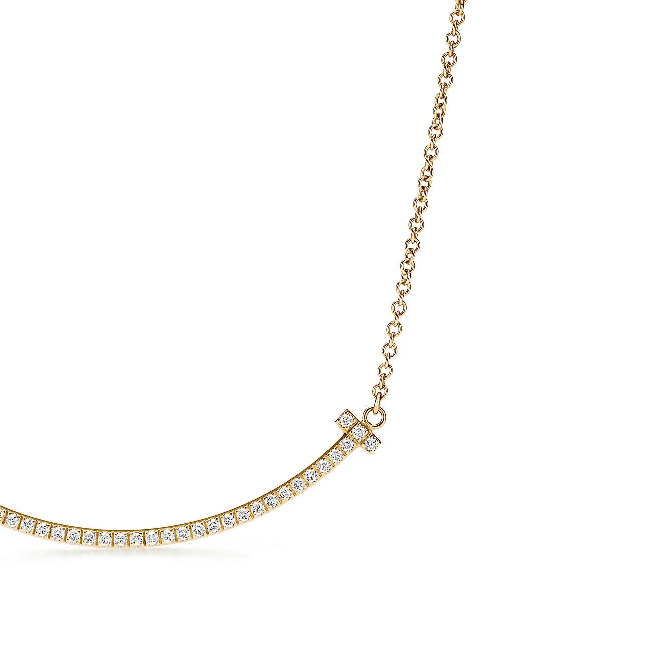 TIFFANY T SMILE PENDANT IN YELLOW GOLD WITH DIAMONDS, SMALL